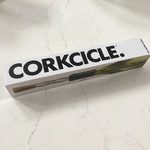 NEW in Box! Corkcicle Wine Chiller